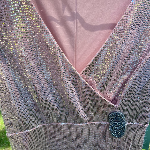Nwt pink metallic dress - Picture 2 of 5